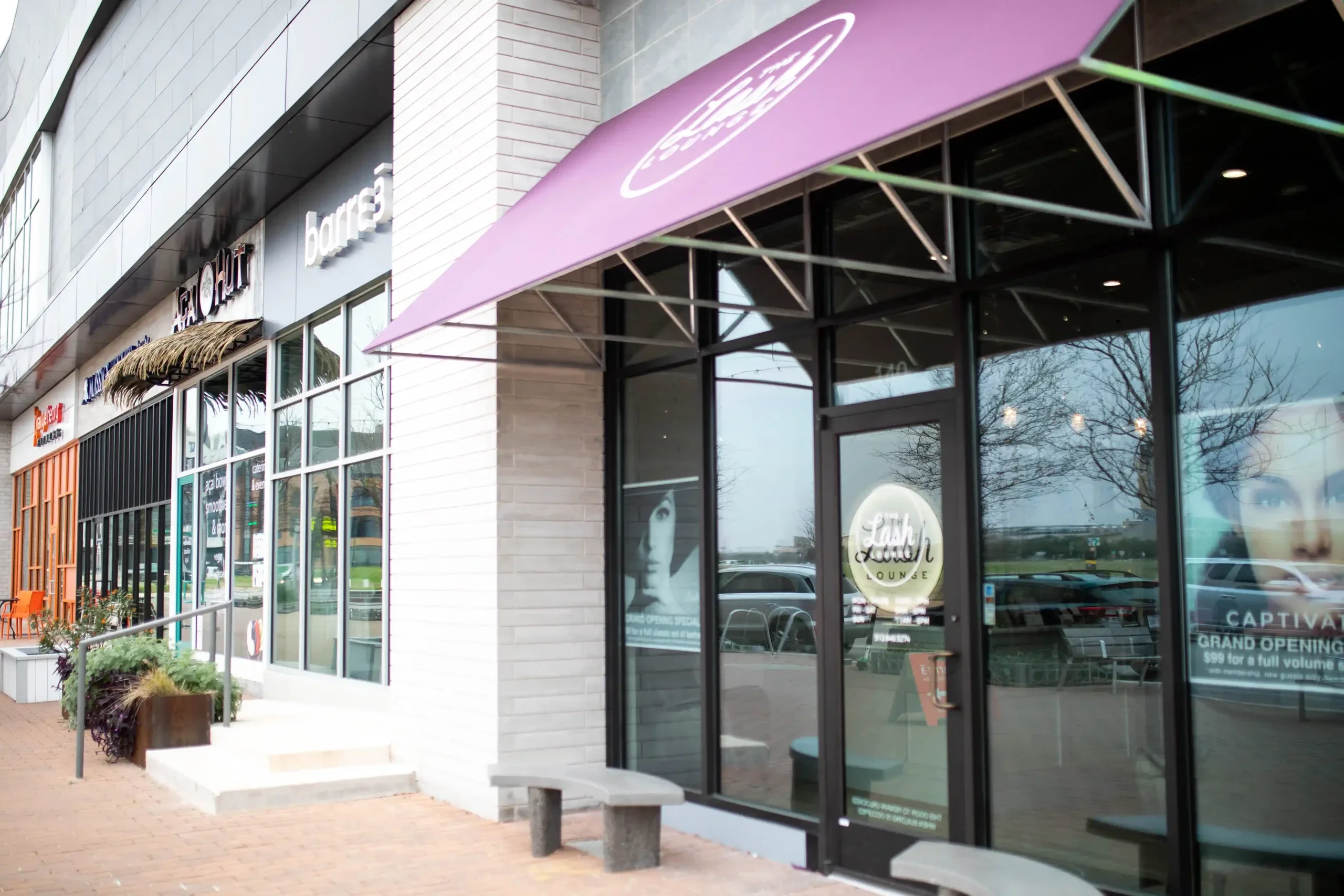 Exterior image of The Lash Lounge salon in Austin, TX