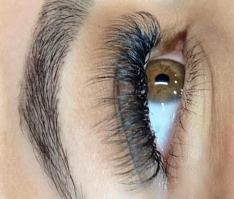 volume natural full set of lash extensions by The Lash Lounge