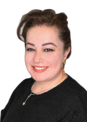 Headshot of Debaj Aljadooa, 2021 Lash Artist Hall of Fame winner from The Lash Lounge Lake Oswego – Windward