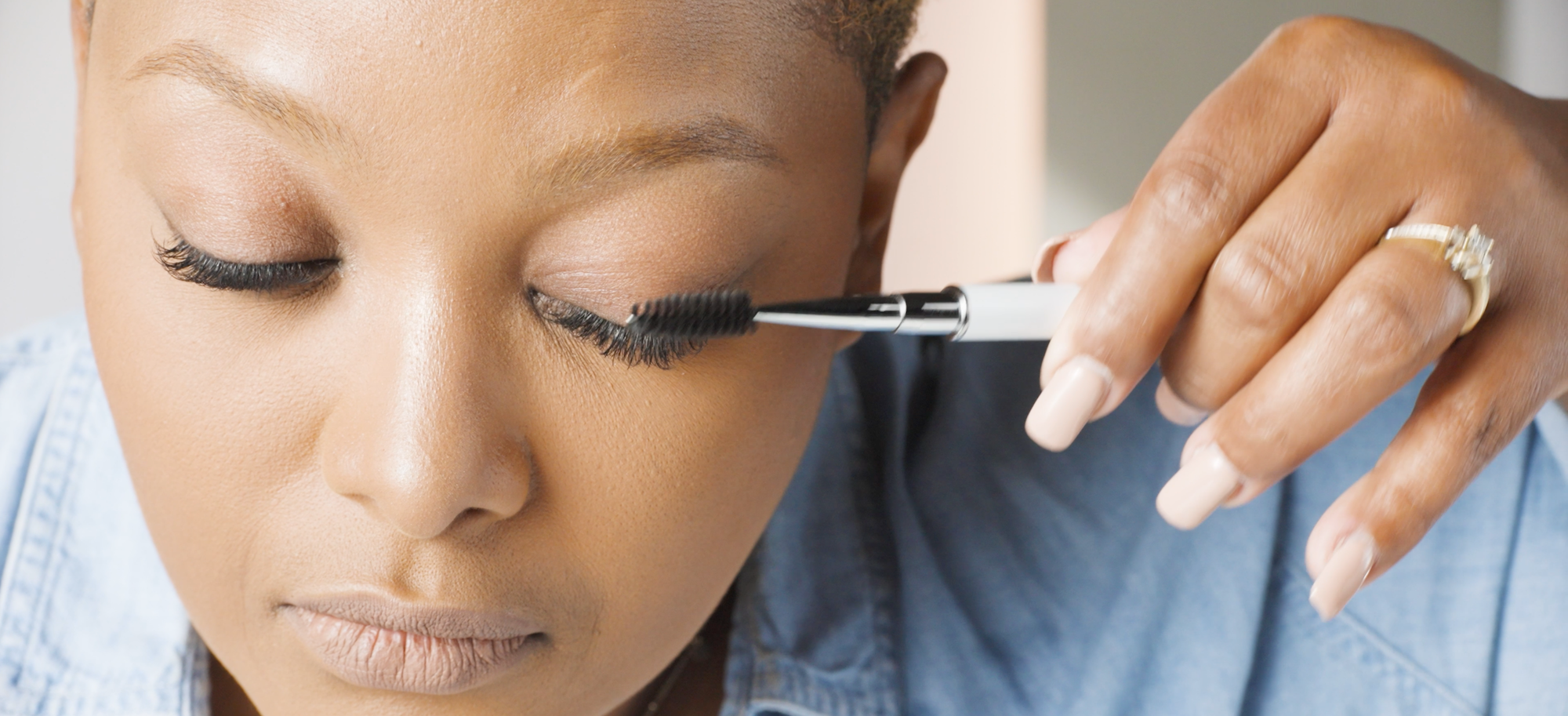 Brushing Lash Extensions How To Do It With a Lash Wand The Lash Lounge