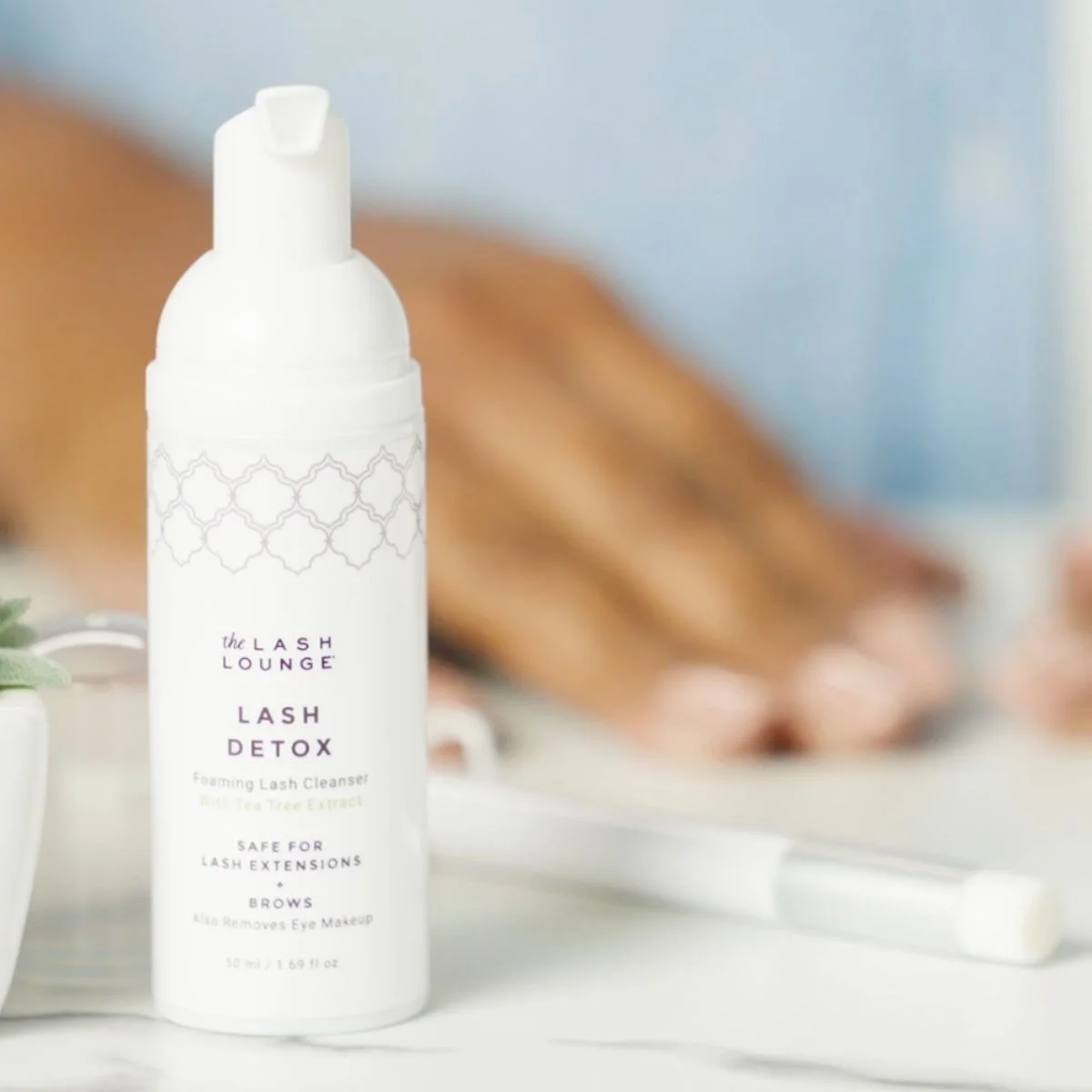 Bottle of The Lash Lounge's Lash Detox Foaming Cleanser